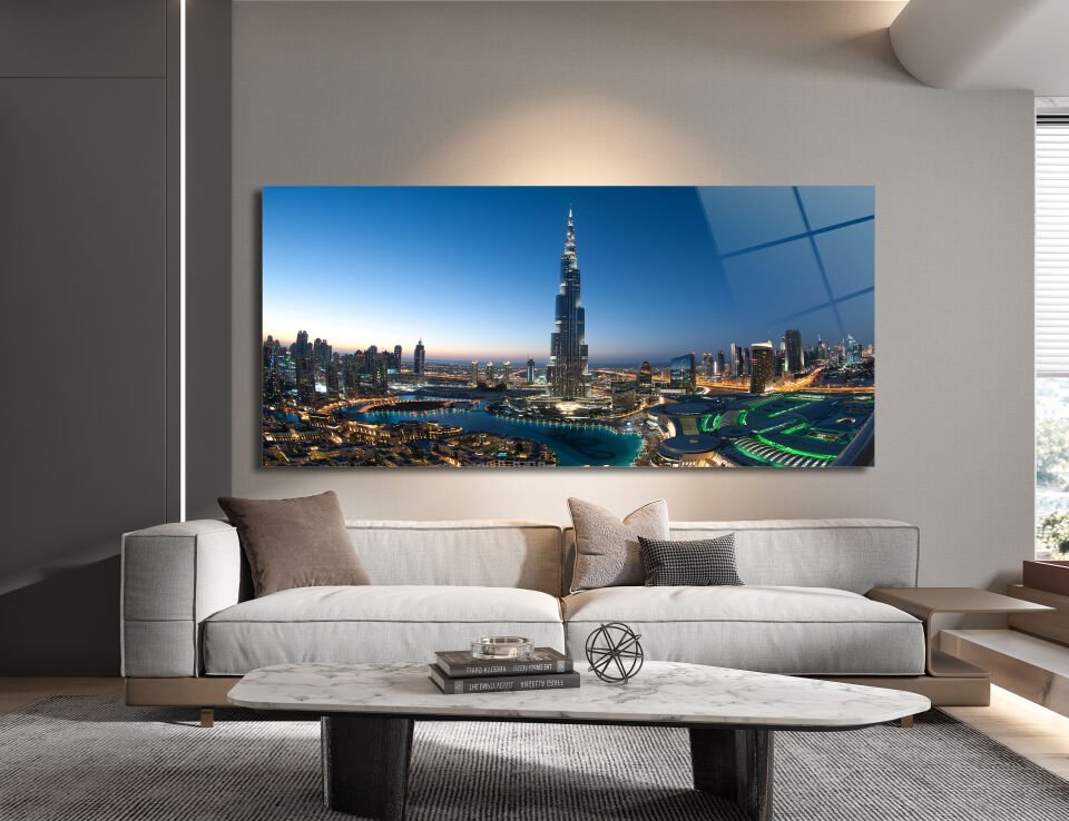Dubai Gecesi Cam Tablo – Burj Khalifa’nın Işıltısıyla Şehre Yüksekten Bakış | CF0174